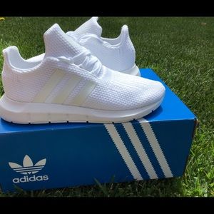 Adidas Swift Run